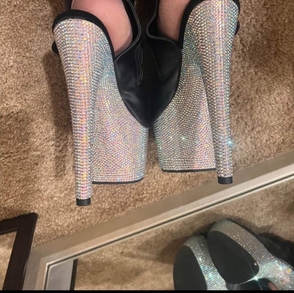 Pleasers size 7 Bejeweled - Picture 6 of 12